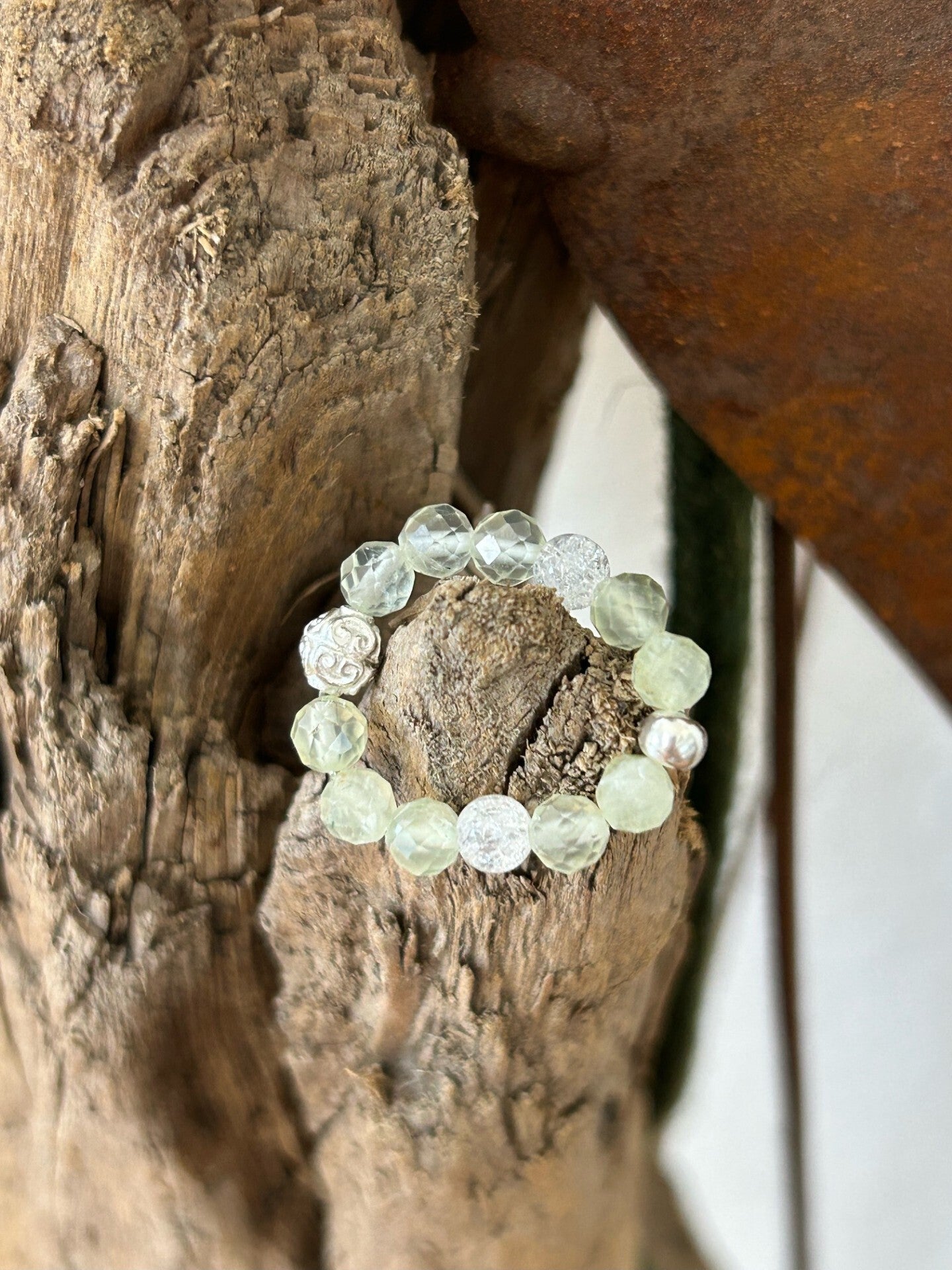 Fingerring - Prehnit/Bergkristall Iris (R041)