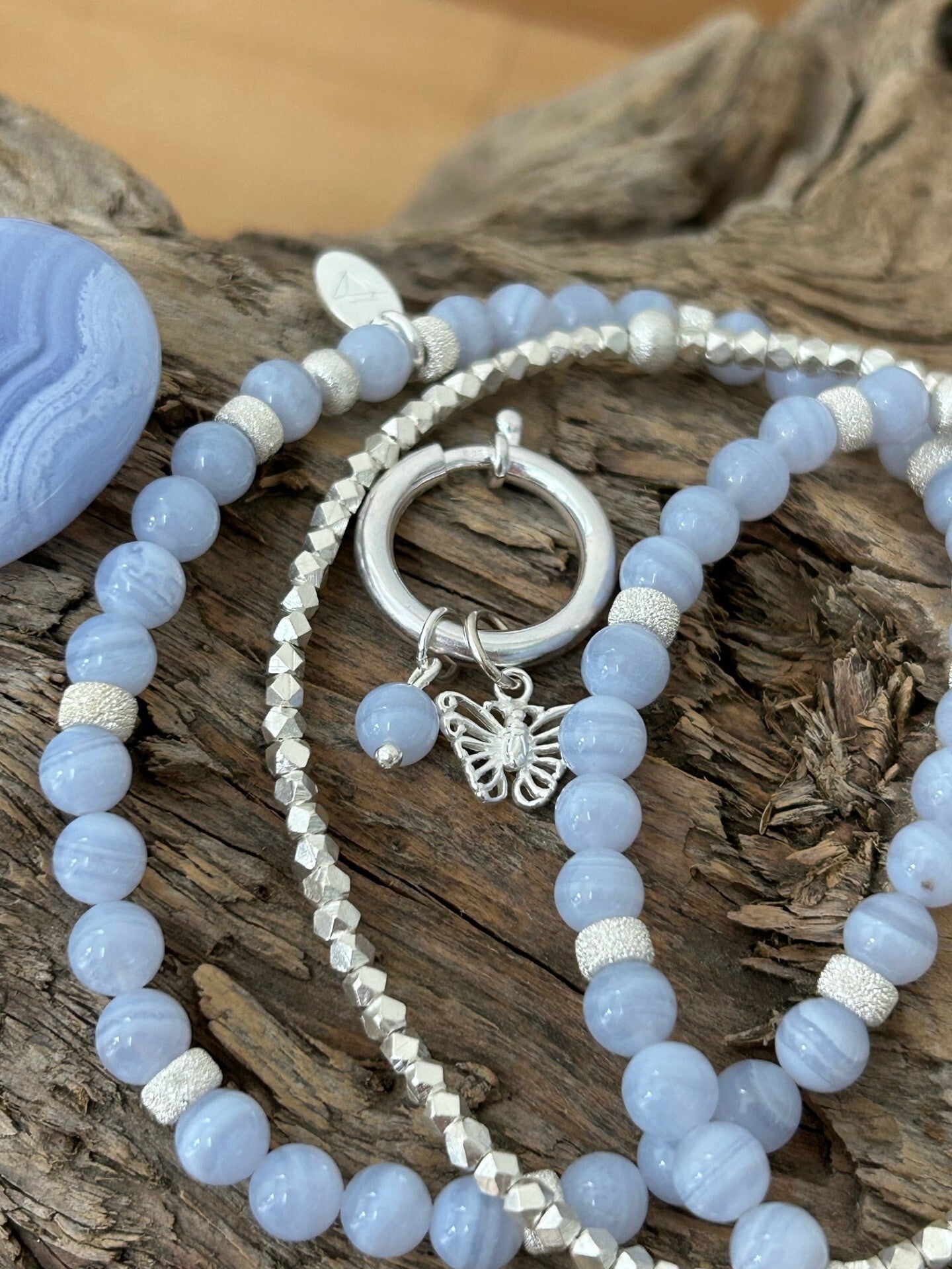 Armband (3-fach) - Chalcedon blau Top Qualität (A530)