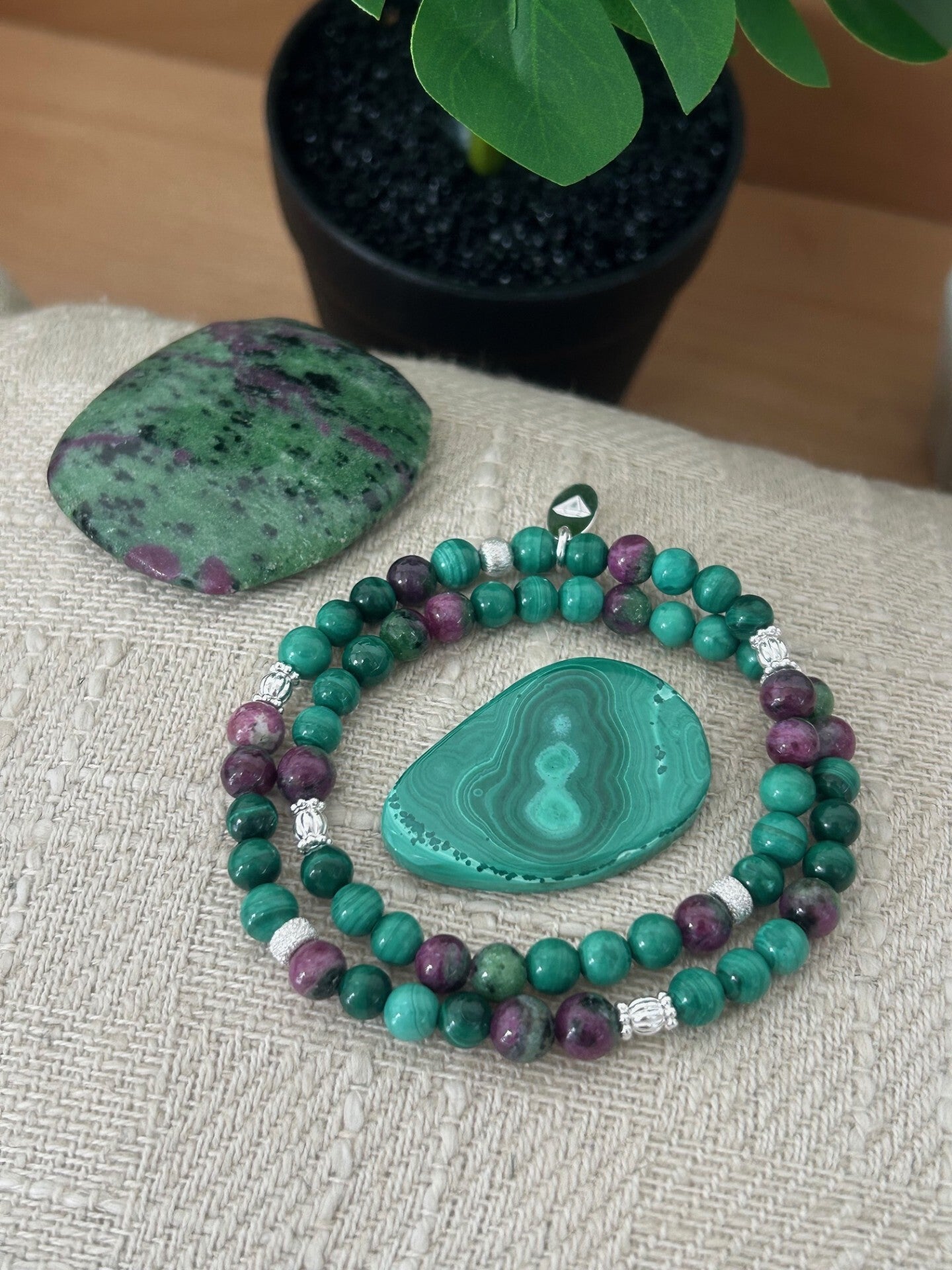 Armband (2-fach) - Malachit & Rubin-Zoisit (A653)