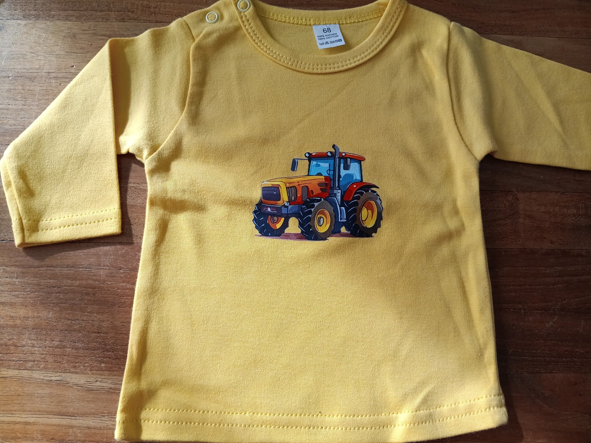 Baby-shirtjes met tractor opdruk maat 68