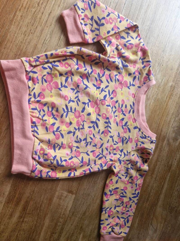 Sweater maat 62