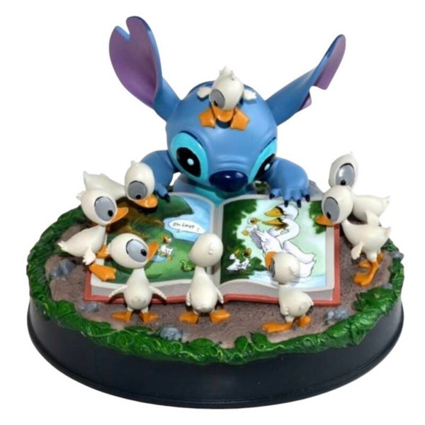 Stitch & Ducks 'Medium Figurine' - Disneyland Paris