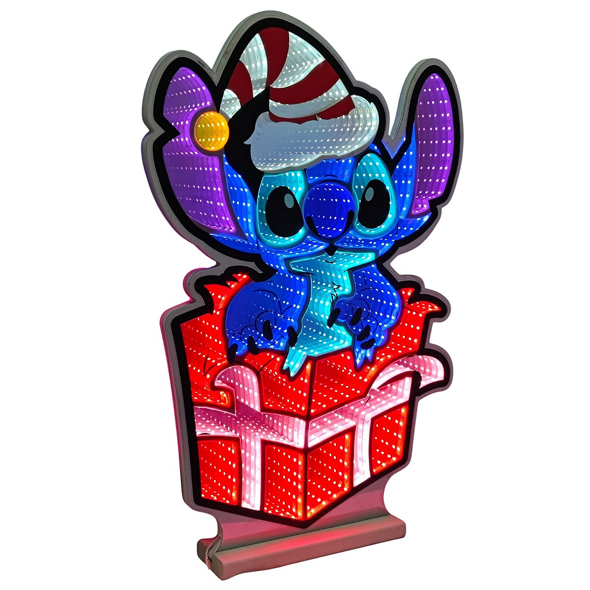 Stitch with Presents 'Infinity Lighting' - DN26223
