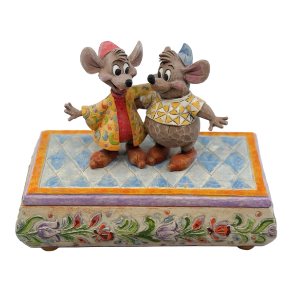 Jaq & Gus 'Bosom Buddies' - 4007661