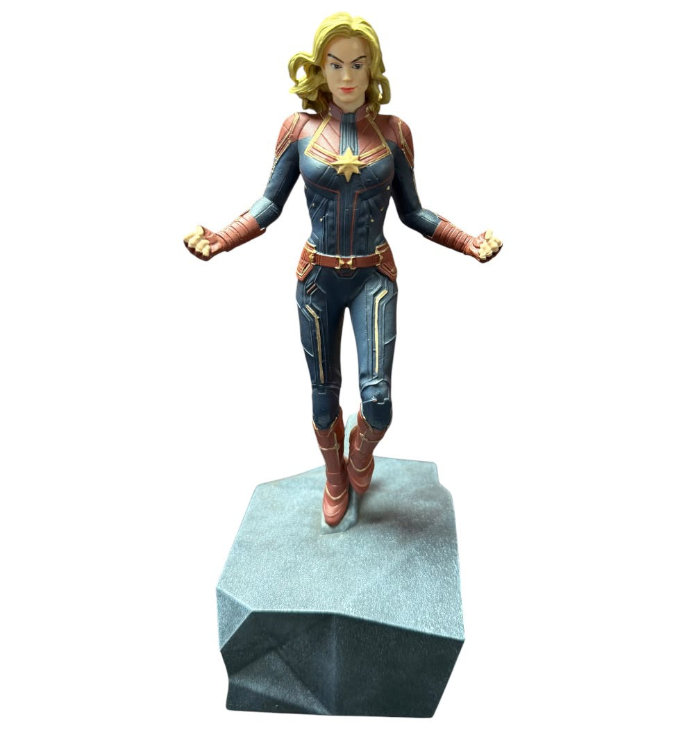 Captain Marvel 'Medium Figurine' - Disneyland Paris