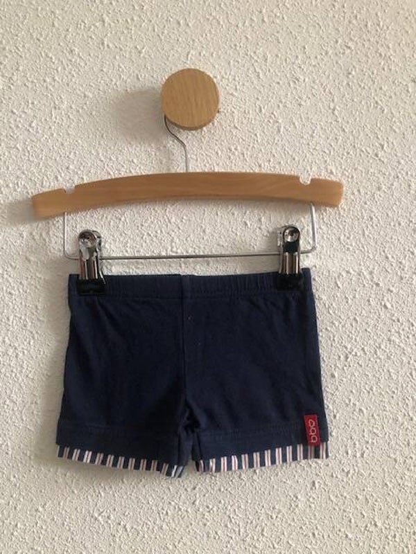 Kort Broekje met strepen