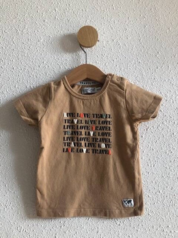 T-shirt "Live Love Travel"