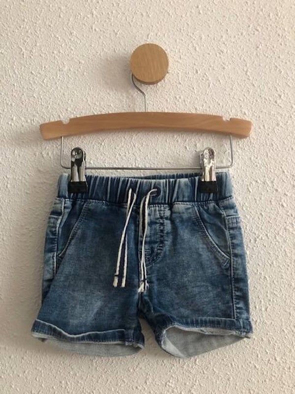 Kort Spijkerbroekje met veters