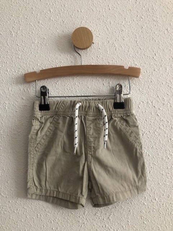 Kort Broekje met veters