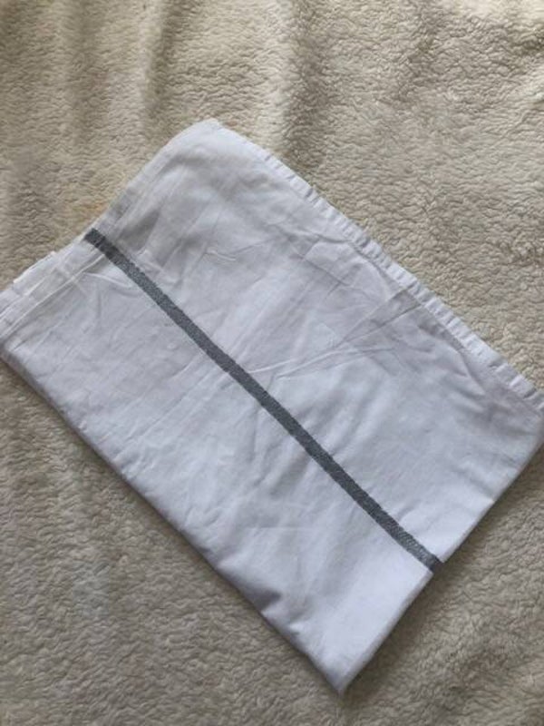 Wieglakentje met een Streep