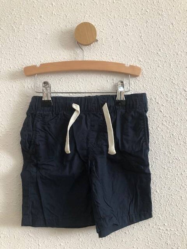 Kort Broekje met Veters
