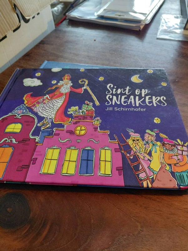 Sint op sneakets