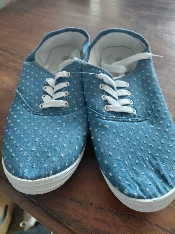 1 paar Blauwe canvas dames schoenen