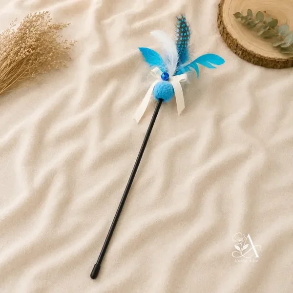 Plumeau pour chat avec ses plumes