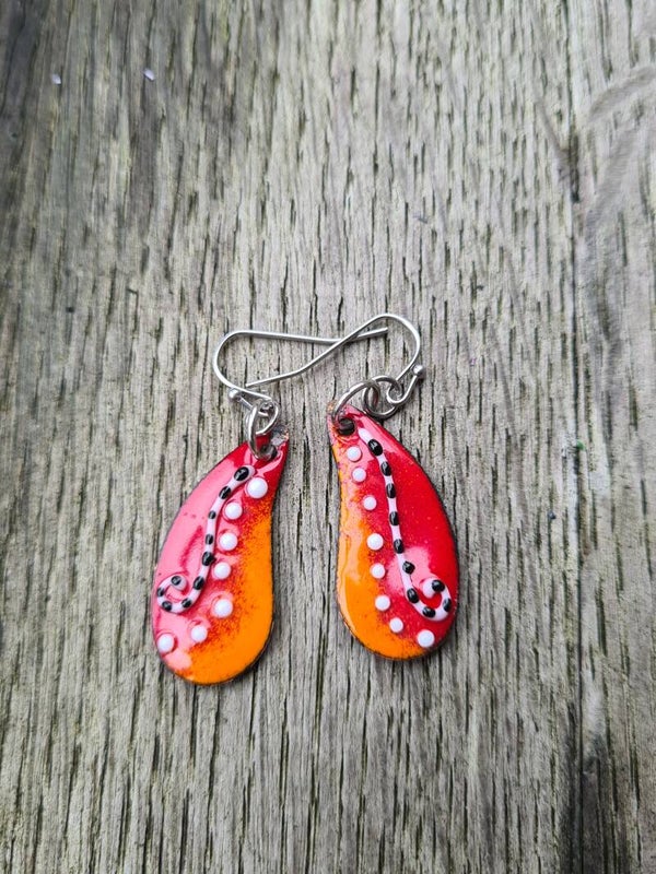 Geëmailleerde druppels