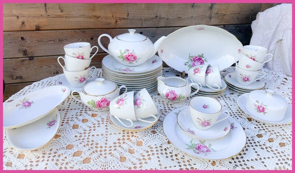 Brocant ontbijtservies high tea servies kopjes bordjes romantisch
