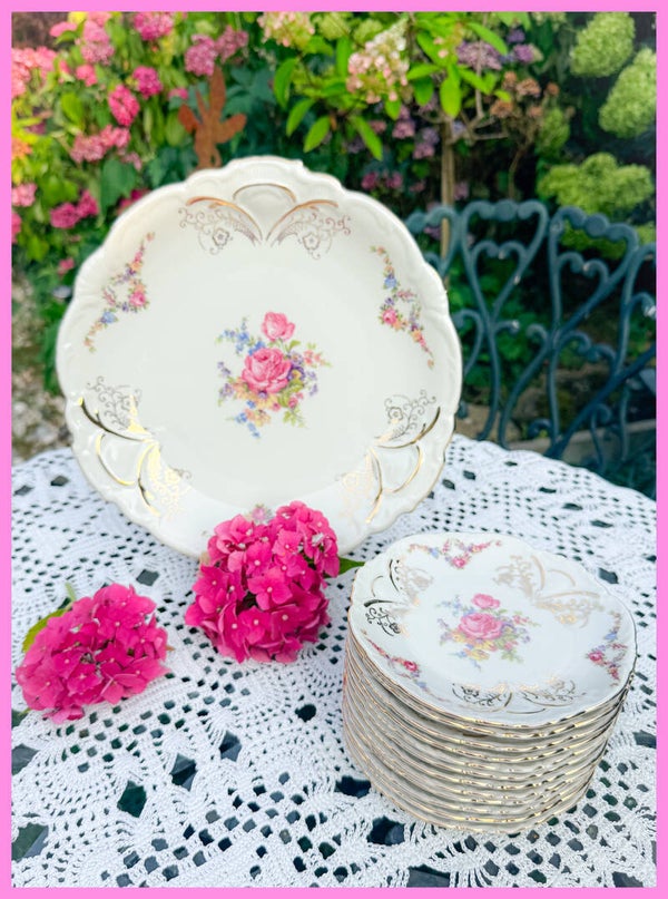 Brocant gebakstel gebakset bordjes high tea servies romantisch
