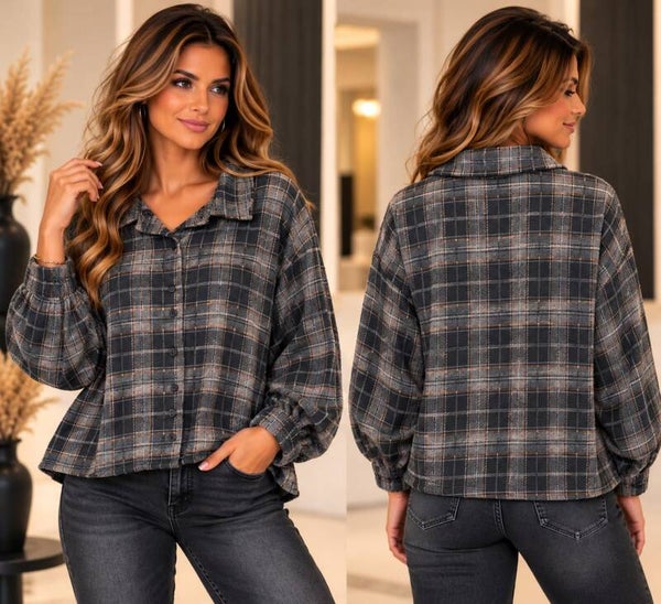 Trendy Check Blouse – Casual & Stylish 🤎