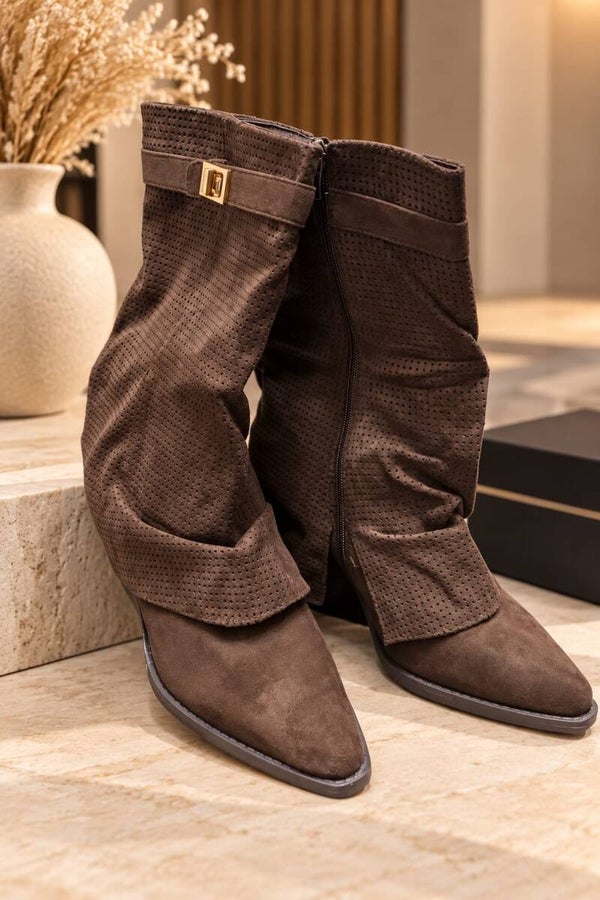 Vintage Chic Boots – Chocolate Brown