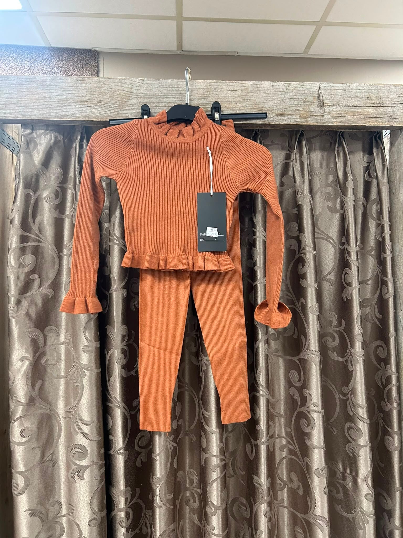 Meisjes pak ribbels oranje