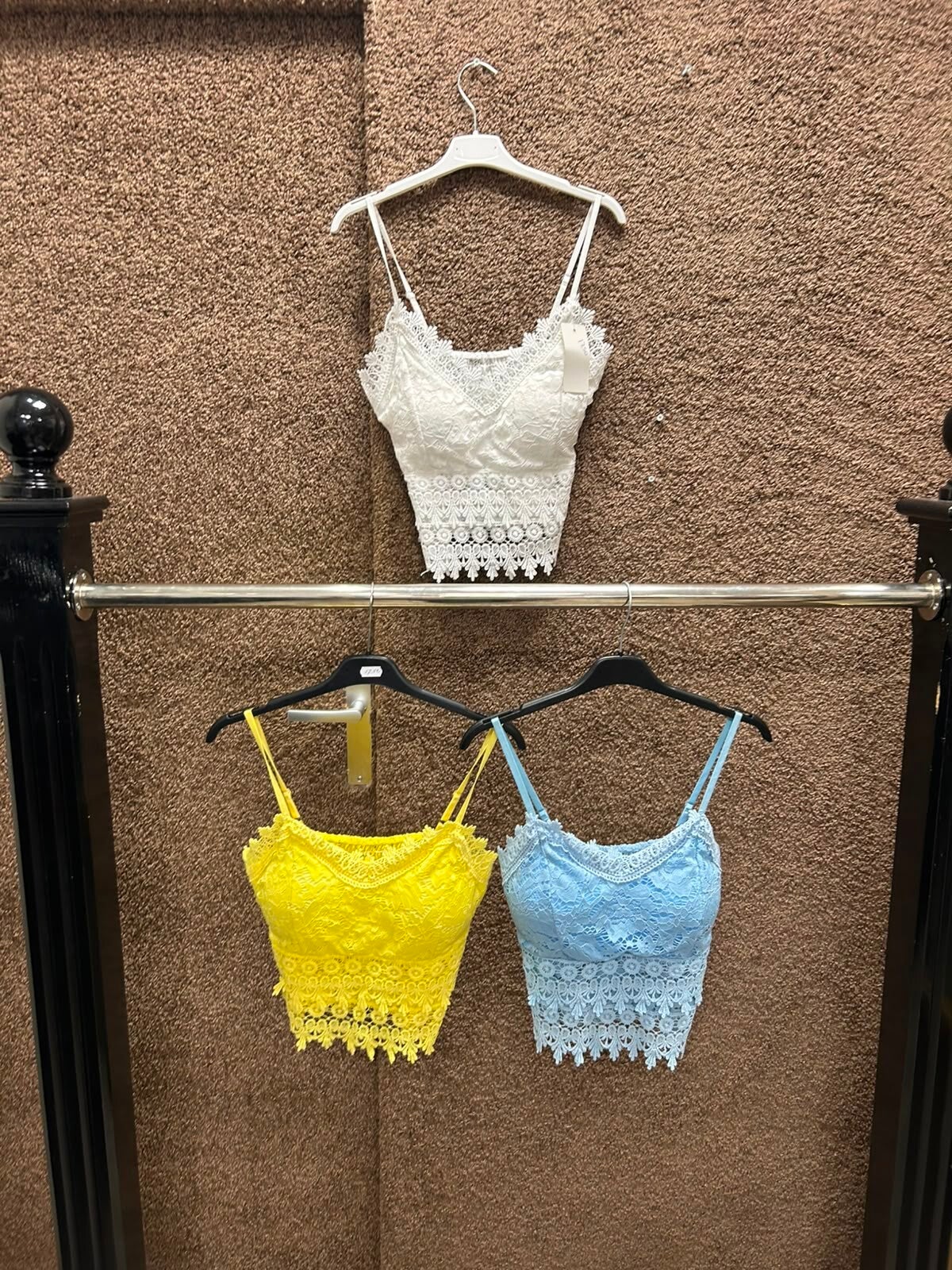Top kant met spaghetti bandjes One Size (meerdere kleuren)