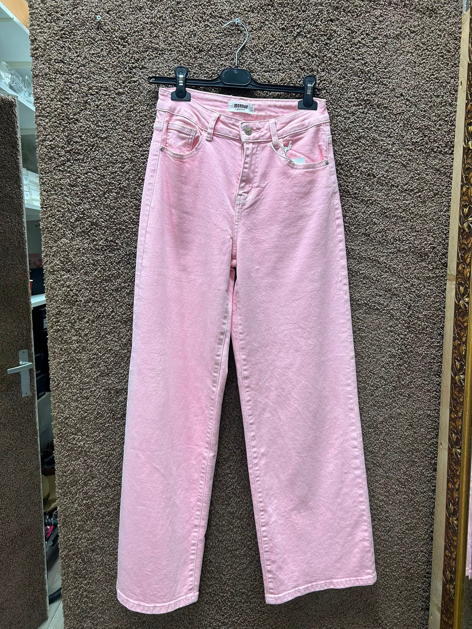 Spijkerbroek roze met glitter zak