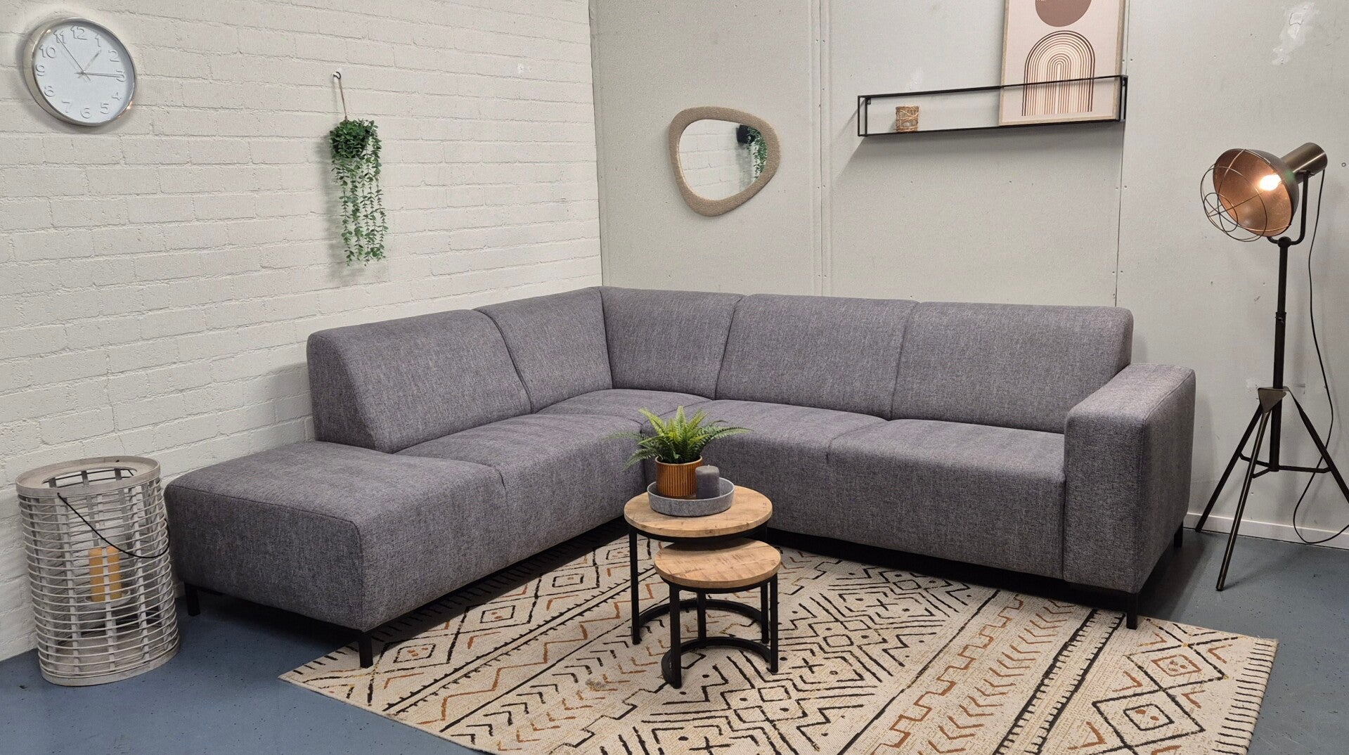 Hoekbank grijs z.g.a.n 261x220