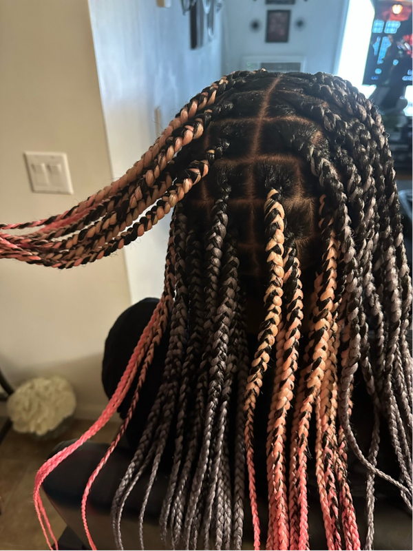 Medium Knotless Braids