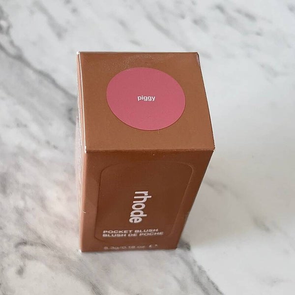 RHODE Pocket blush Tono piggy