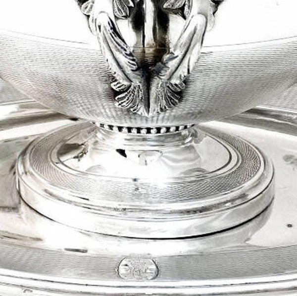 Pair of sauce boats, monogram King Farouk I of Egypt, Veyrat, Paris 1870