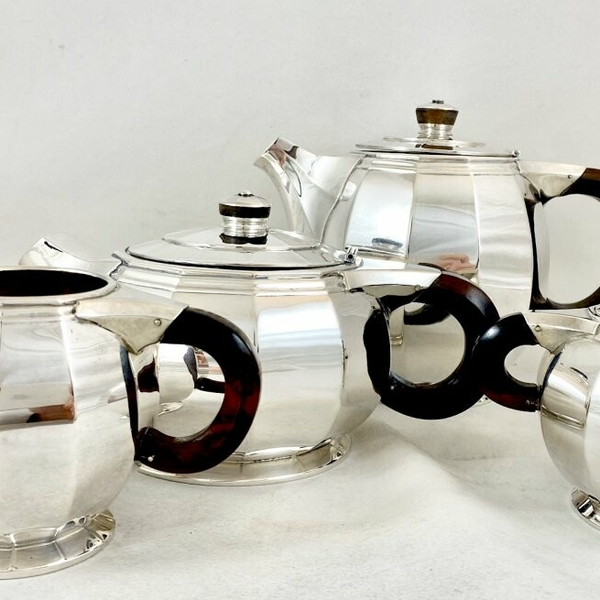 Art Deco coffee service,  Delheid Frères, Brussels circa 1925, sterling silver