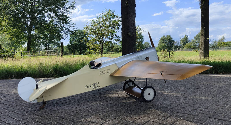 fokker_v23__10-standard.jpg