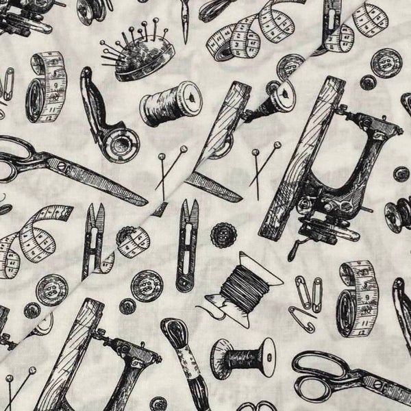 “Sewing Notions” - Northcott Sewing Is My Happy Place per 25cm