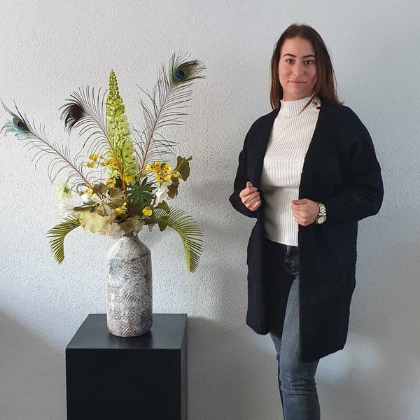 Halflang Zwart Vest met Steekzakken