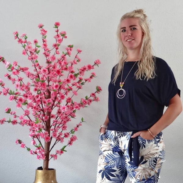 Top Marineblauw met Ketting