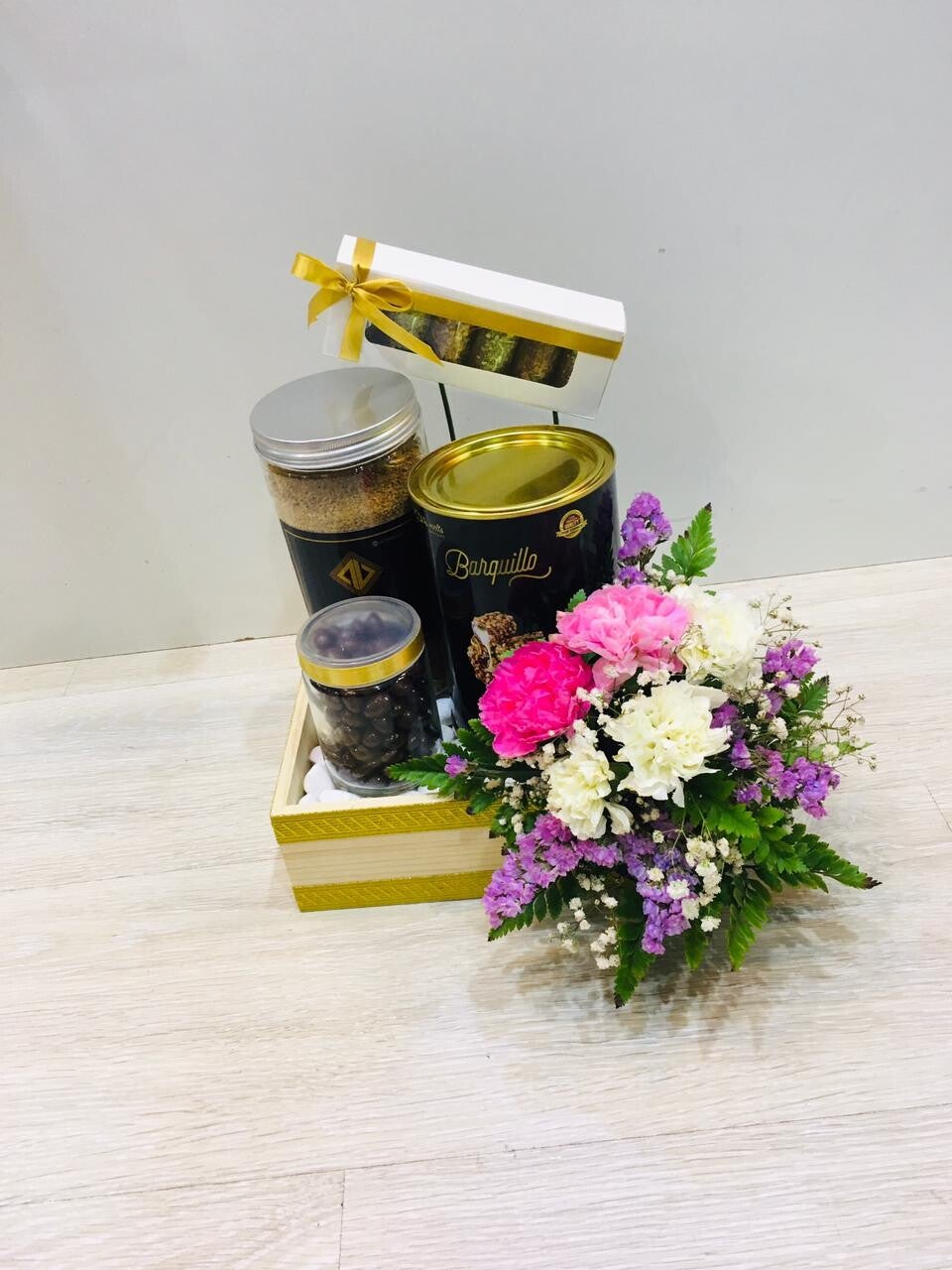 Floral Elegance Gift Box