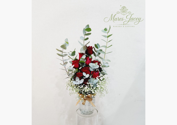 Romantic Red Rose Vase Arrangement