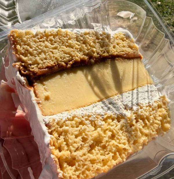 tres leches con quesillo