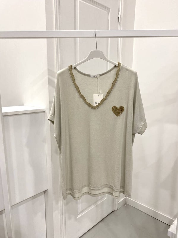 Haut col v "cœur doré brodé"BEIGE