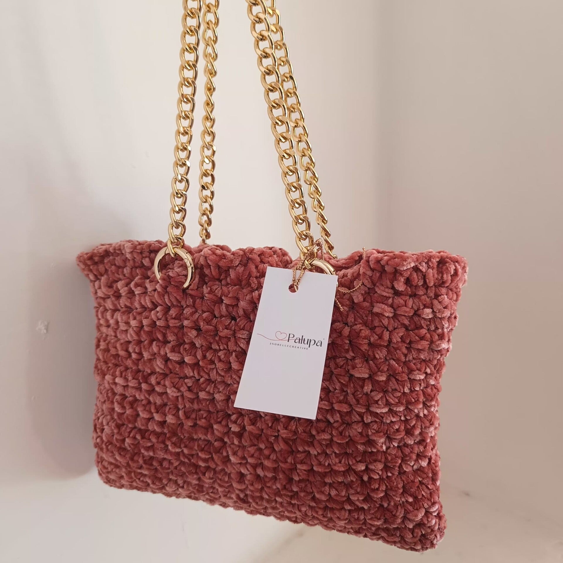 Tracolla di ciniglia rosa antico