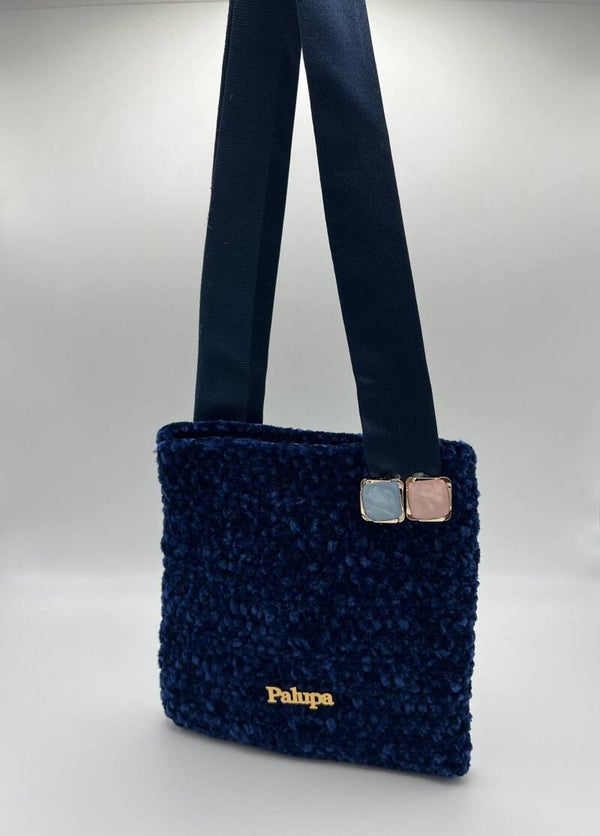 Tracollina blue