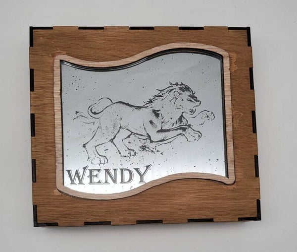 Lichtdoos met gegraveerde spiegel