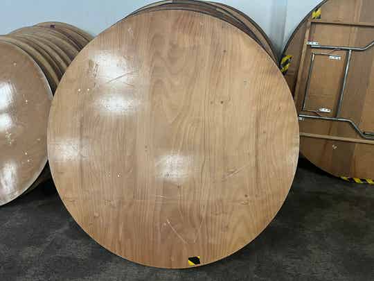 5ft round table