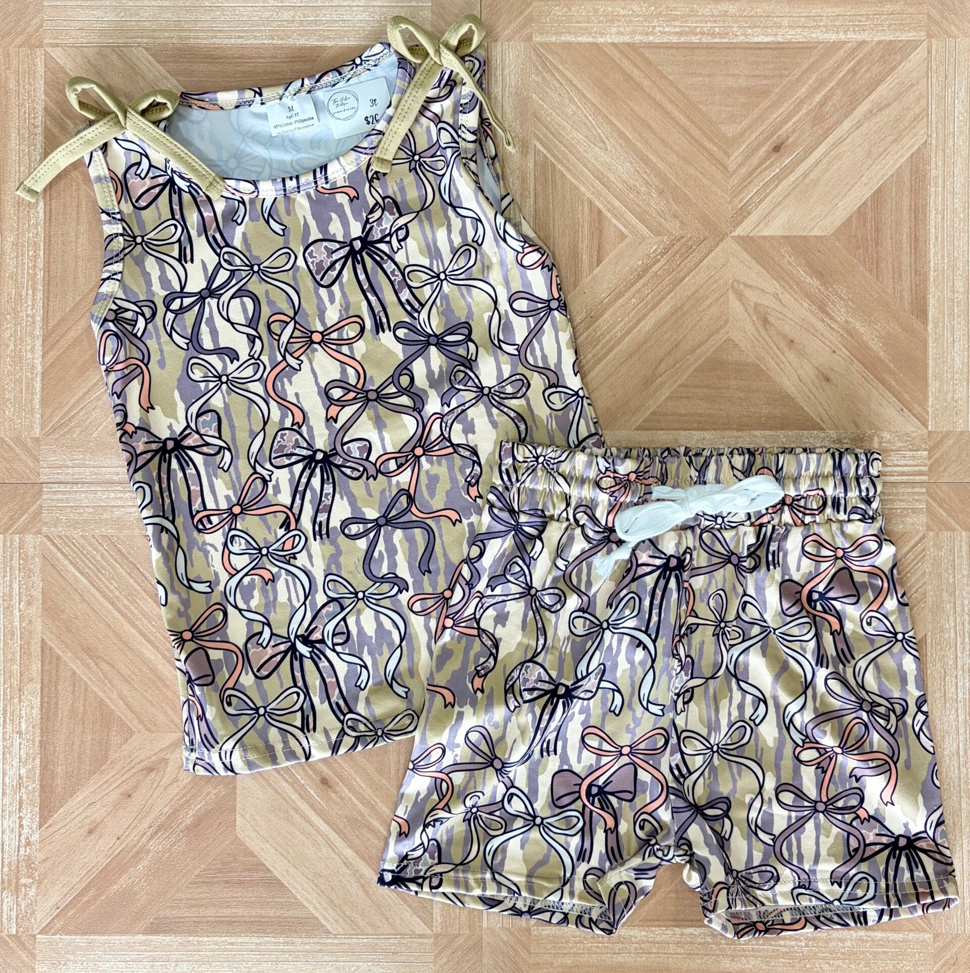 Camo Bow Set