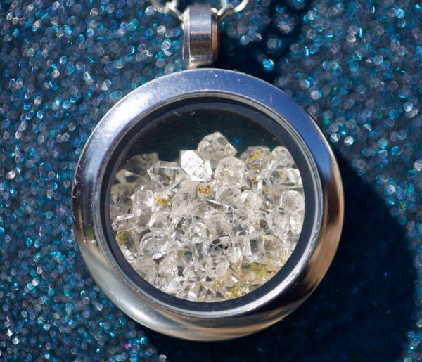💎✨ Herkimer Quartz Pendant – USA (11g) Clarity • Energy Amplification • Protection