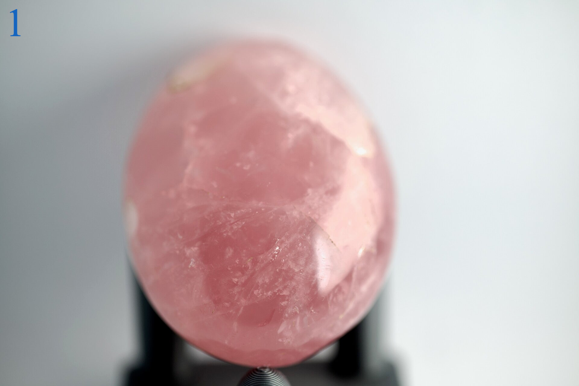 🌸 Polished Rose Quartz Palmstones Madagascar
