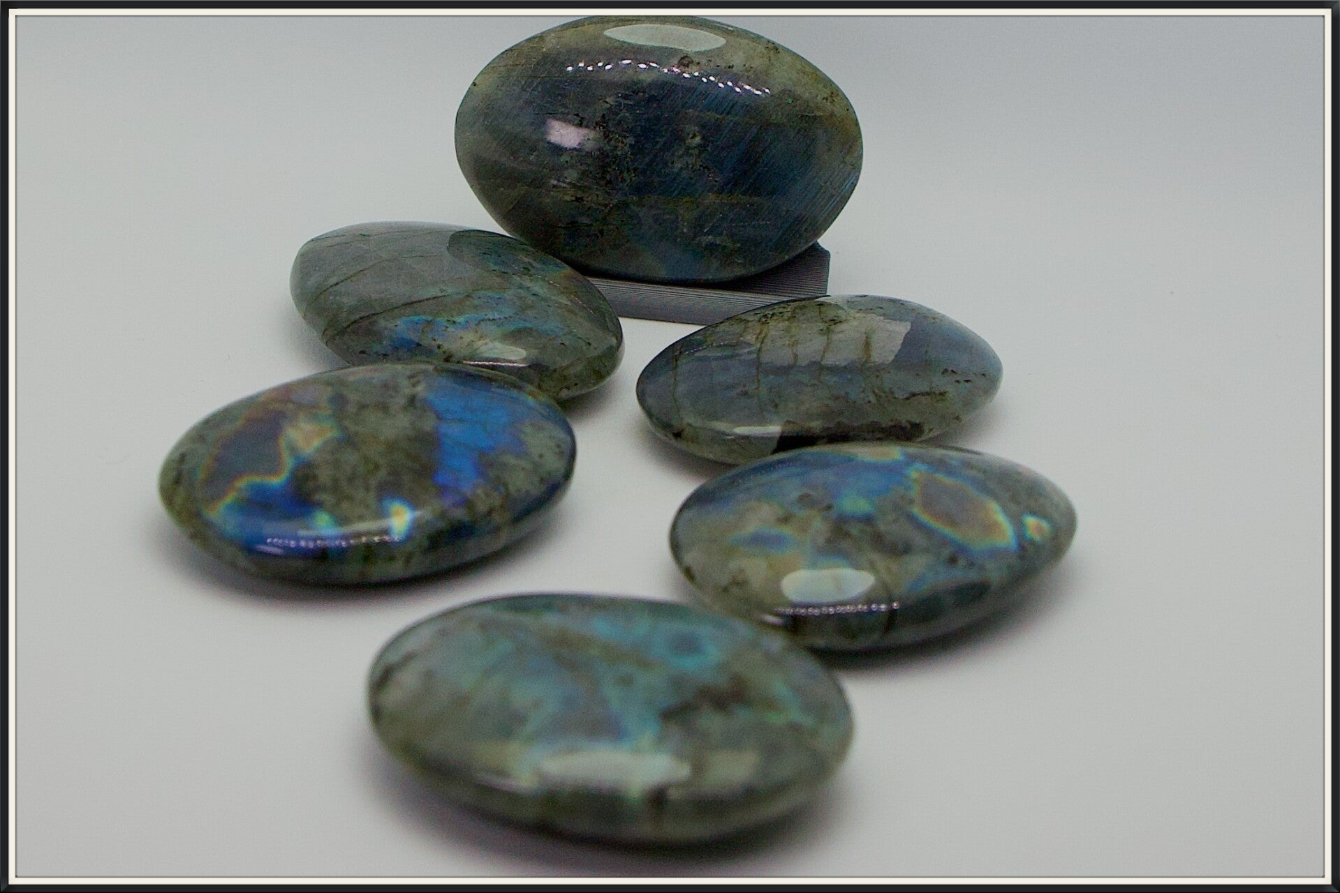 🪨✨ Labradorite Palm Stones from Madagascar