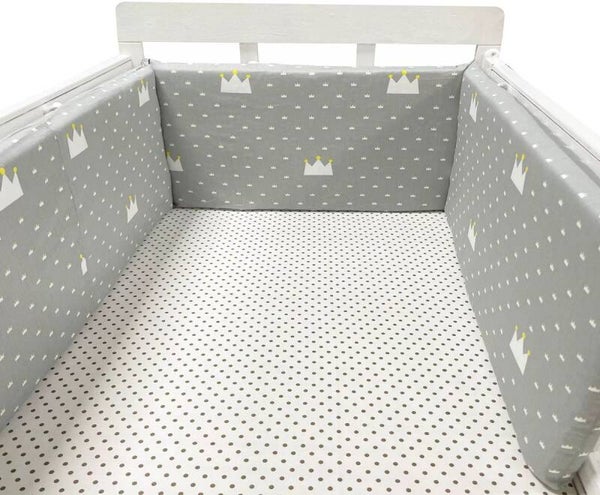 Bedomrander 180x30cm - Baby Bedbumper Ledikant - Katoen - Grijs met witte kroontjes