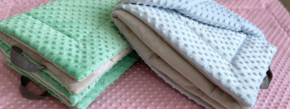 Baby speelkleden / speelmatten verschillende kleuren met handgrepen