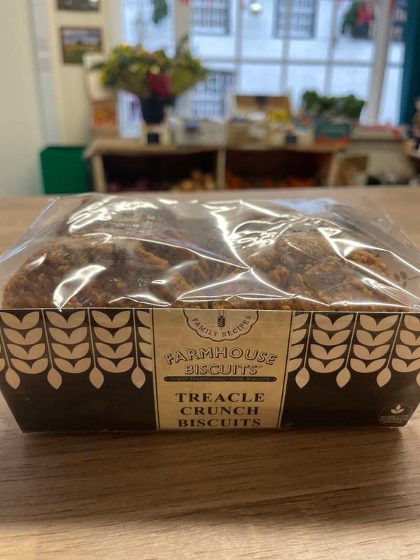 Treacle crunch biscuits